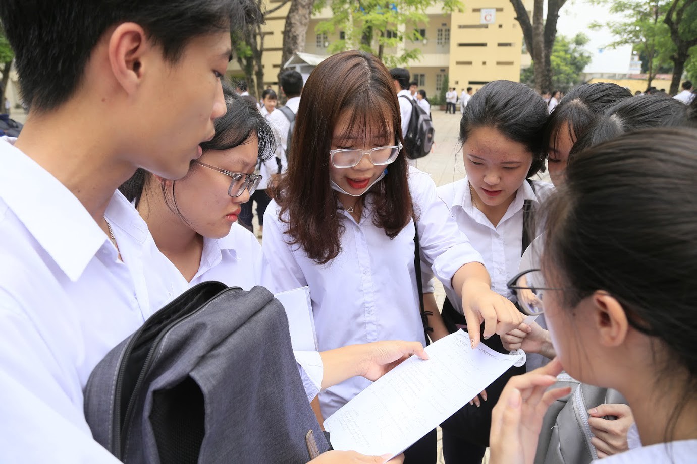 Điểm chuẩn ngành Công nghệ sinh học lấy bao nhiêu?