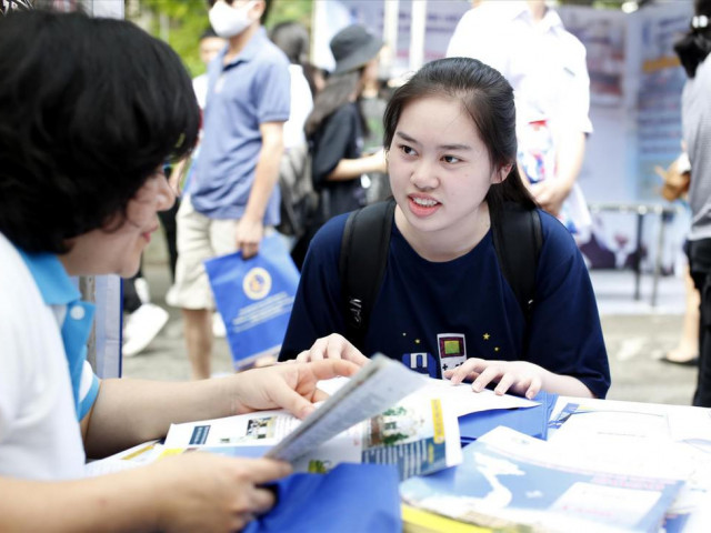 Điều chỉnh nguyện vọng: Điểm cao vẫn có thể rớt!