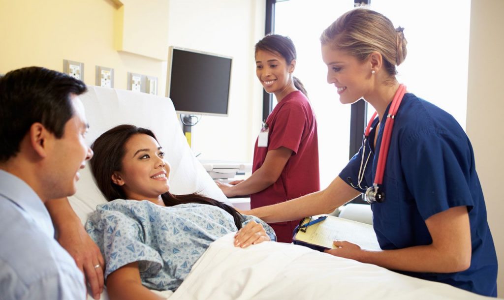 Điều dưỡng là một trong những ngành nghề triển vọng nhất tương lai