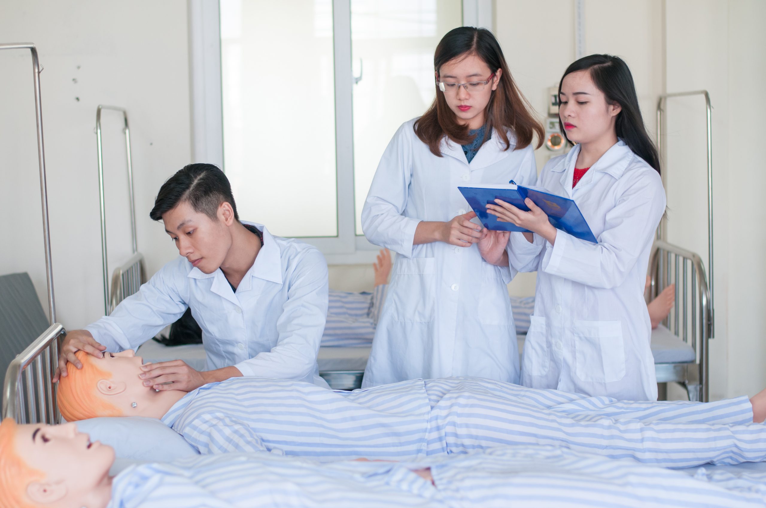 Năm 2019, trường Cao đẳng Y Dược S&agrave;i G&ograve;n đ&agrave;o tạo cử nh&acirc;n Cao đẳng Điều dưỡng chỉ cần tốt nghiệp THPT hoặc tương đương