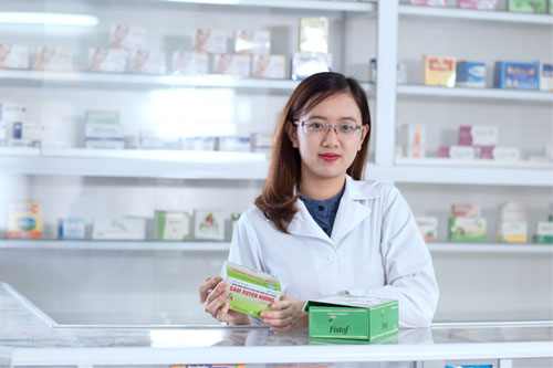 muốn l&agrave;m dược sĩ bắt đầu từ đ&acirc;u