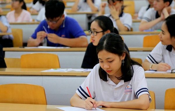 T&agrave;i ch&iacute;nh-Ng&acirc;n h&agrave;ng l&agrave; ng&agrave;nh học được nhiều th&iacute; sinh quan t&acirc;m