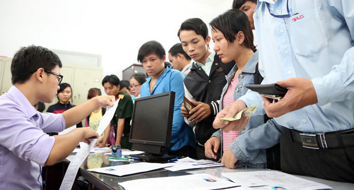 R&uacute;t hồ sơ đại học c&aacute;c em cần li&ecirc;n hệ với ph&ograve;ng c&ocirc;ng t&aacute;c học sinh sinh vi&ecirc;n