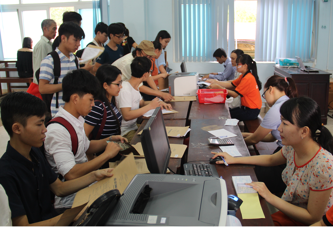 Giải đáp thắc mắc: Rút hồ sơ đại học có mất tiền không?