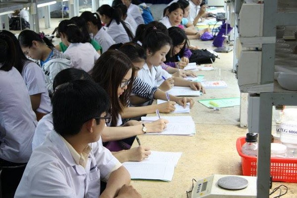 Học li&ecirc;n th&ocirc;ng đại học Dược c&oacute; thời gian học tập linh hoạt