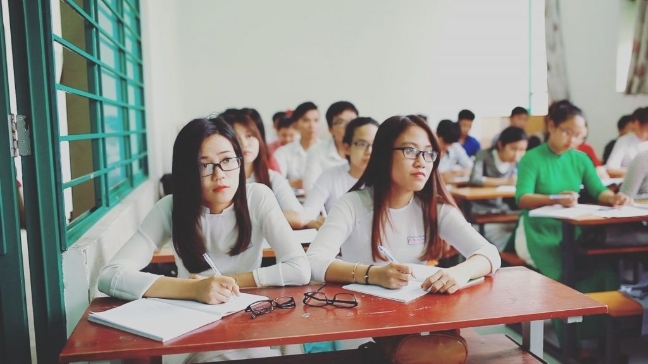 Học trái ngành phải sao? Học trái ngành có ảnh hưởng đến tương lai?