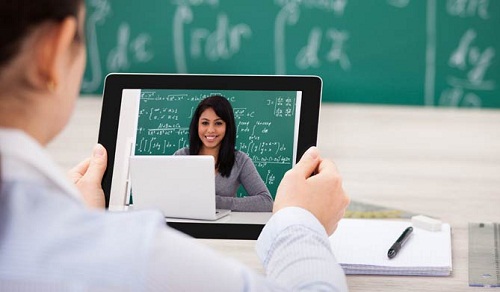 Học trực tuyến có hiệu quả hay không? Lý do bạn nên học trực tuyến