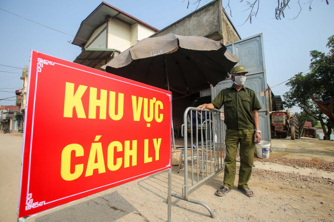 Hơn 5.000 người trên thế giới chết vì COVID-19 sau 24h, HN dỡ phong tỏa khu cách ly cuối cùng