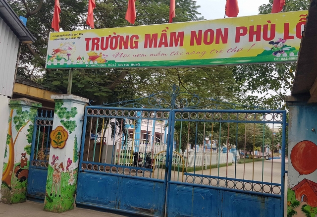 Kẹt đầu khi chơi cầu trượt ở trường mầm non, bé trai 3 tuổi tử vong