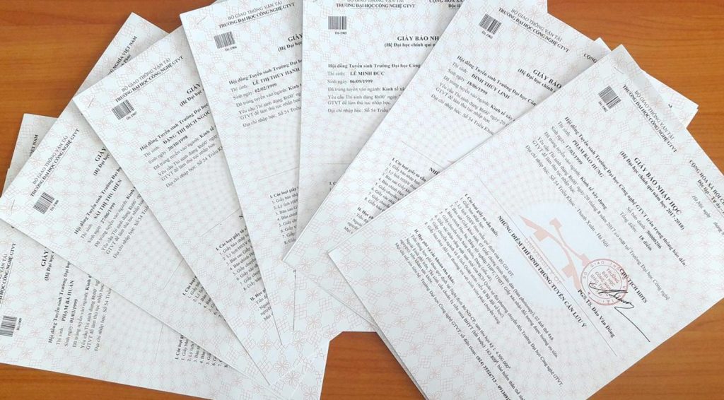 Khi nào có giấy báo trúng tuyển đại học? Giấy báo nhập học nhận ở đâu