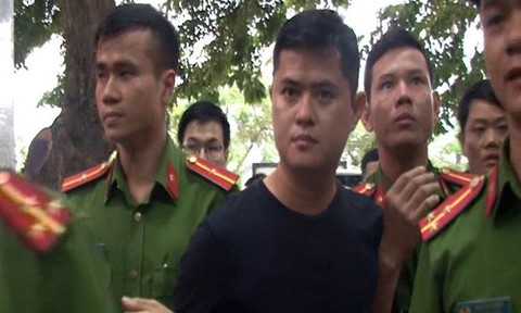 Khởi tố, bắt giam bác sĩ nghi hiếp dâm, hành hung nữ điều dưỡng