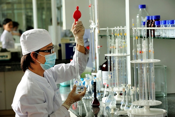 kiểm tra chất lượng thuốc 