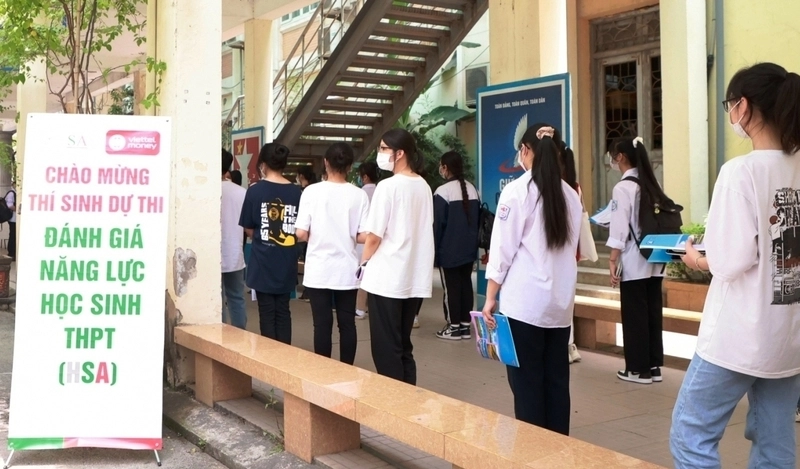 Lệ ph&iacute; c&aacute;c kỳ thi đ&aacute;nh gi&aacute; năng lực tăng cao