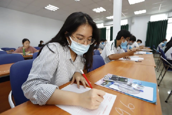 Lưu &yacute; d&agrave;nh cho hơn 40.000 th&iacute; sinh thi đ&aacute;nh gi&aacute; năng lực đợt 2