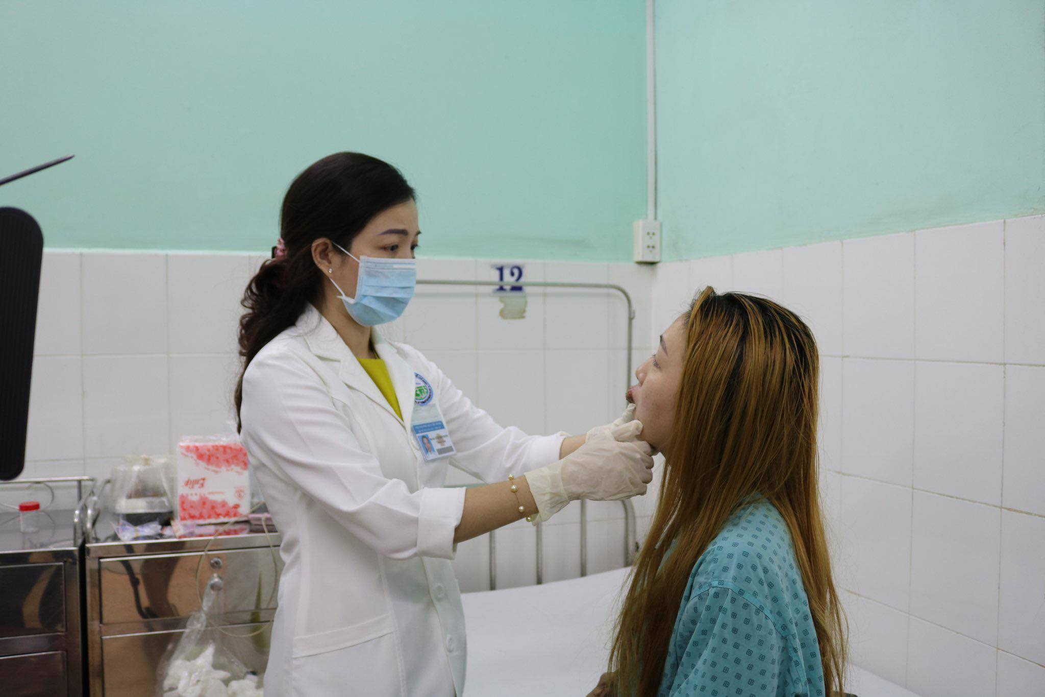 nhap-vien-vi-sam-moi-don-tet