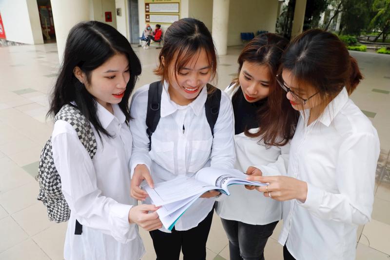 Mức học phí của một số ngành "HOT" tại các trường Đại học, Cao đẳng