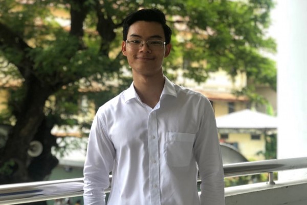 Nguyễn Ho&agrave;ng Gia Kh&aacute;nh, t&acirc;n thủ khoa đầu v&agrave;o của Trường ĐH Sư phạm TP.HCM