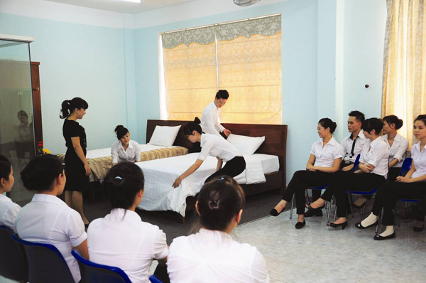 Có nhiều vị trí công việc hấp dẫn cho sinh viên ngành Quản trị khách sạn