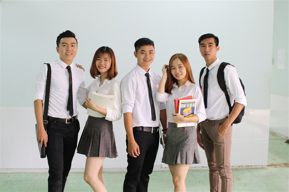 nganh-quan-tri-kinh-doanh-ra-lam-gi