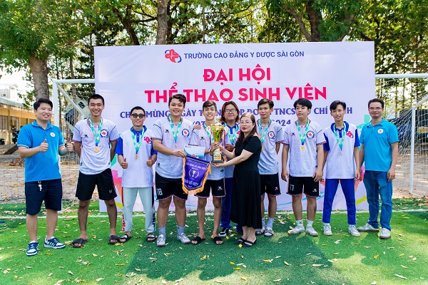 ng&agrave;y hội thể thao sinh vi&ecirc;n trường cao đẳng y dược s&agrave;i g&ograve;n