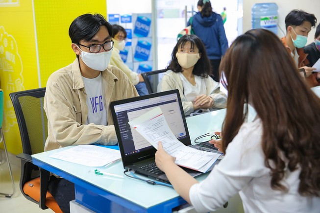 Nhiều trường đại học, cao đẳng tuyển sinh sớm bằng phương thức xét học bạ