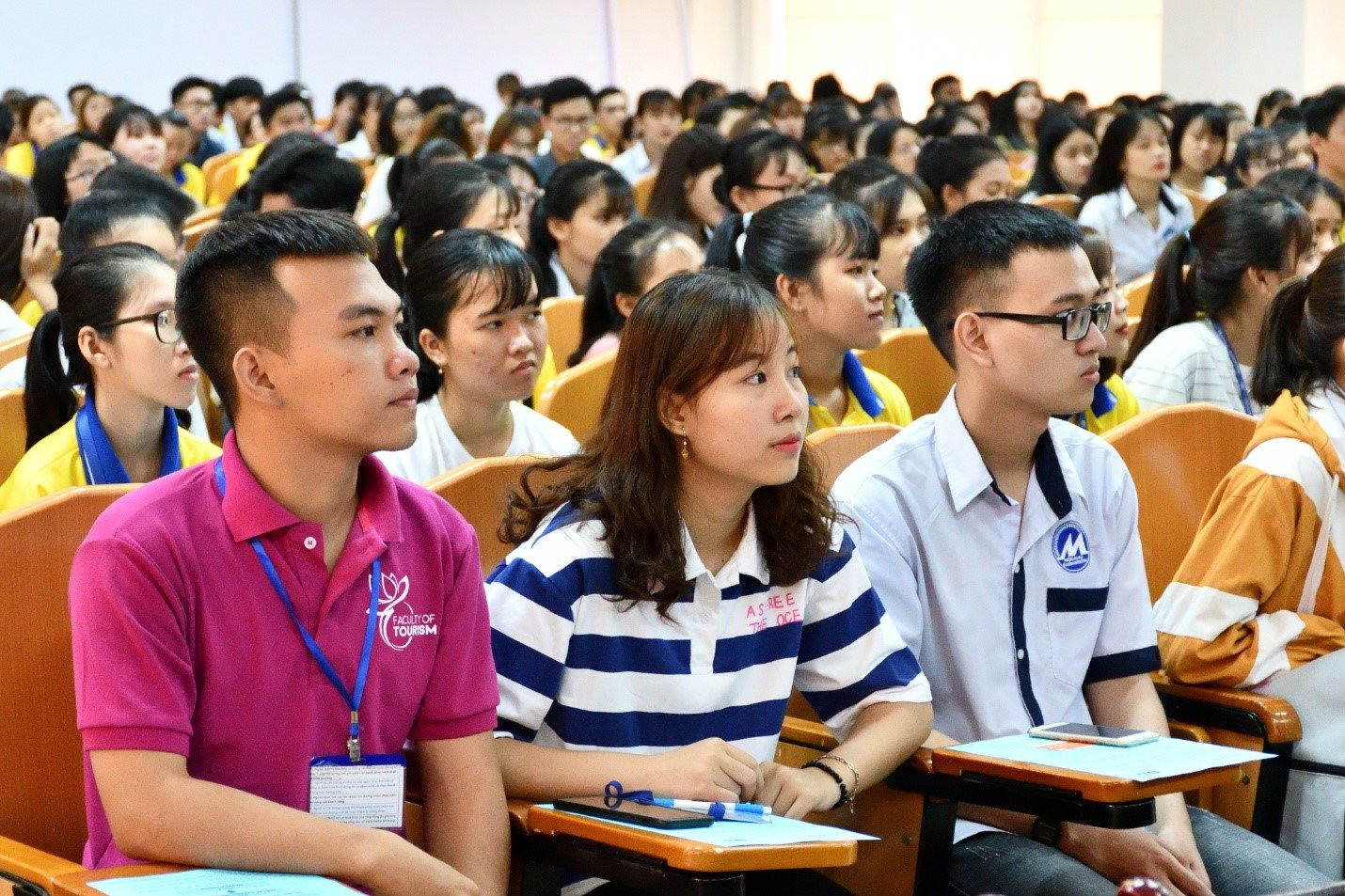 đại học c&ocirc;ng bố lịch nghỉ tết nguy&ecirc;n đ&aacute;n