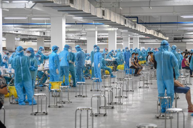 Sàng lọc kỹ tất cả trường hợp nghi ngờ mắc COVID-19 có dấu hiệu ho, sốt, cảm cúm