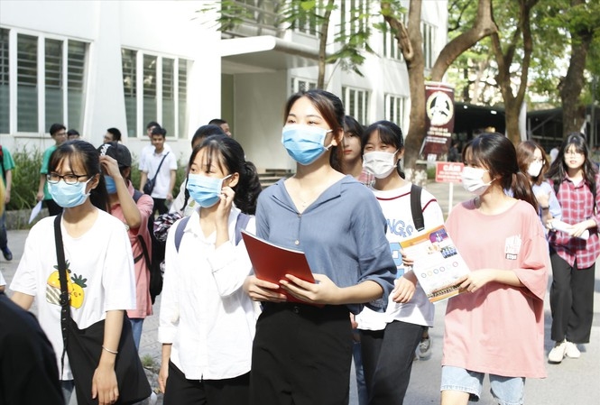 sau-khi-biet-diem-chuan-thi-sinh-nen-lam-gi