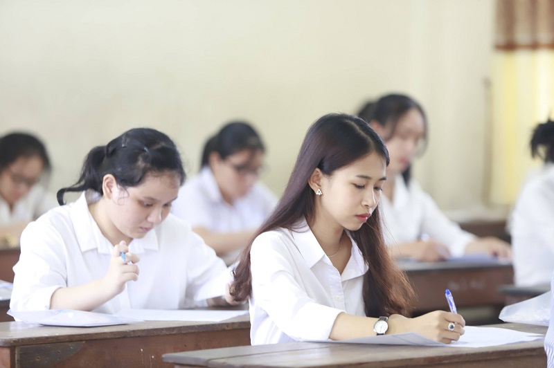 Thí sinh cần hoàn thiện thủ tục giấy tờ dự thi trong ngày 24/6