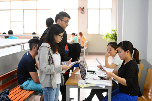 Trường nghề cần đổi mới nhiều hơn trong phương ph&aacute;p giảng dạy