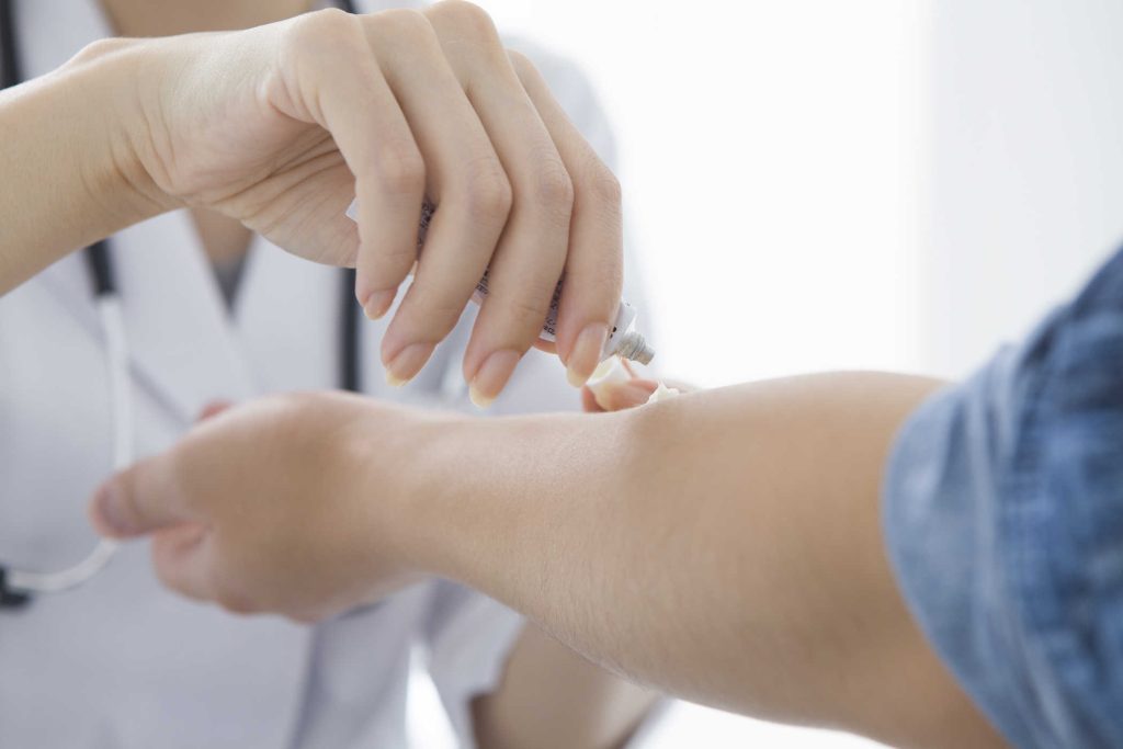 Thuốc sát trùng phải được dùng đúng cách như thế nào?