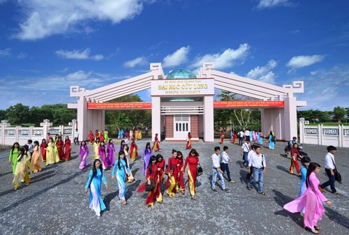 Trường công lập là gì? Trường công lập và dân lập khác nhau như thế nào?