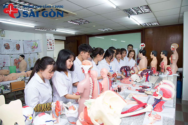 Th&iacute; sinh đủ điều kiện tốt nghiệp THPT l&agrave; đủ điều kiện nộp hồ sơ x&eacute;t tuyển thẳng v&agrave;o trường Cao đẳng Y Dược S&agrave;i G&ograve;n