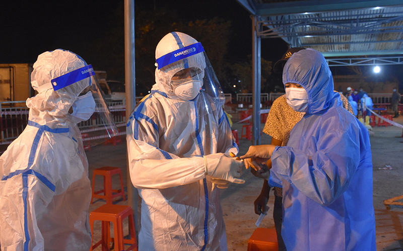 Việt Nam ghi nhận số lượng bệnh nhân Covid-19 mới cao kỷ lục