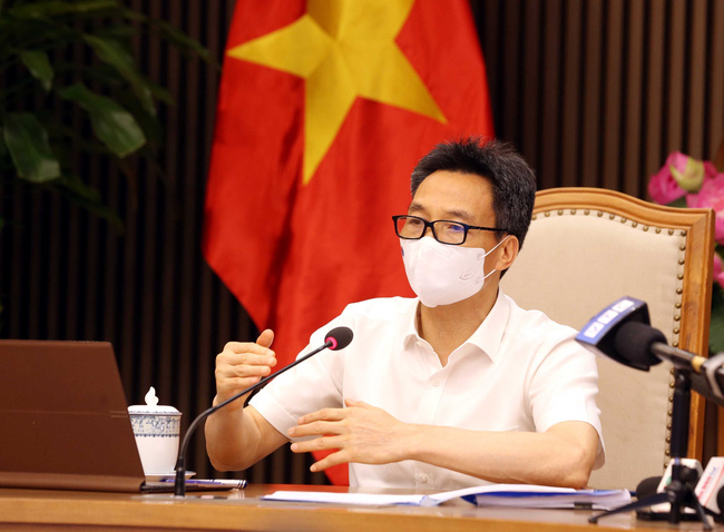 Xem xét thí điểm cách ly F1 tại nhà