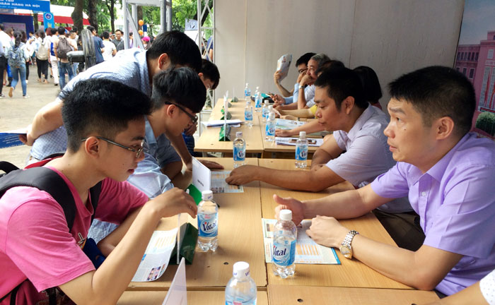 X&eacute;t tuyển học bạ l&agrave; phương thức được nhiều trường đại học &aacute;p dụng