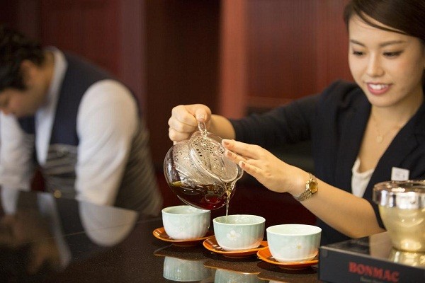 Điểm chuẩn ngành quản trị khách sạn là bao nhiêu?