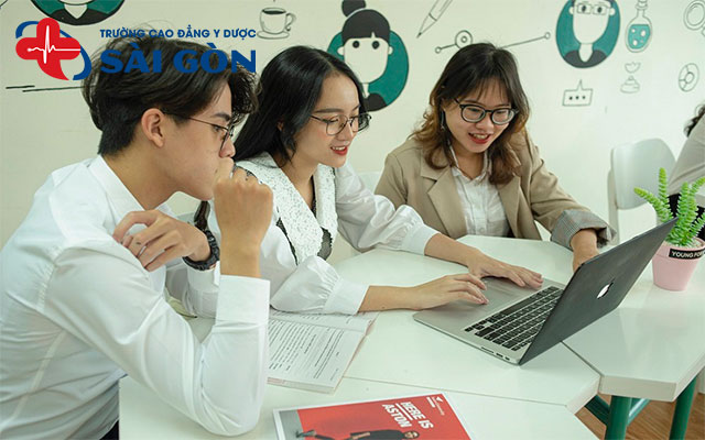 Thi khối C gồm những môn nào, ngành nào? Các trường Đại học khối C uy tín